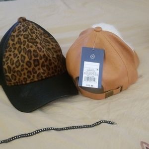 Hats and assesorios